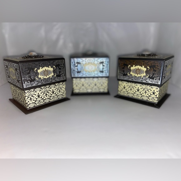 Punch Studio Honey Soap Bars Keepsake Gift Boxes, Soaps are New & Sealed - Picture 17 of 17